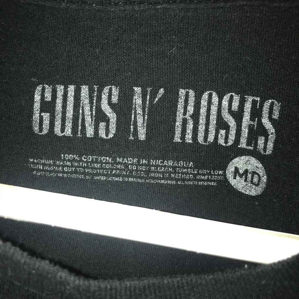 Guns ‘n Roses Graphic Tee - Picture 3 of 3